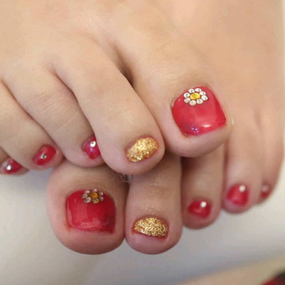 真っ赤×ワンポイントストーン×フット♪