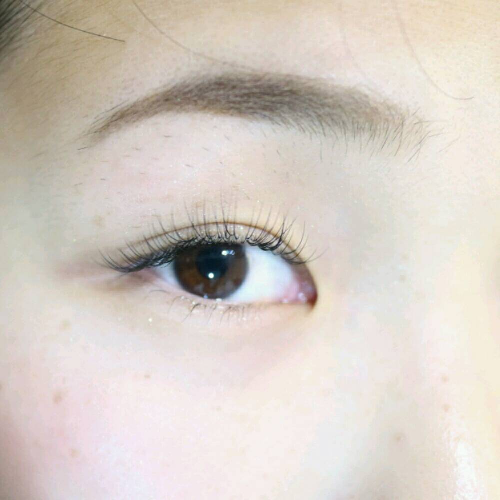 細めのクラシックエクステ♥LUIREはエクステの種類が豊富です!(^^)!