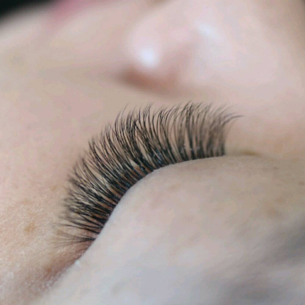 閉じた目元も美しく♥オーダーメイドマツエク(^O^)