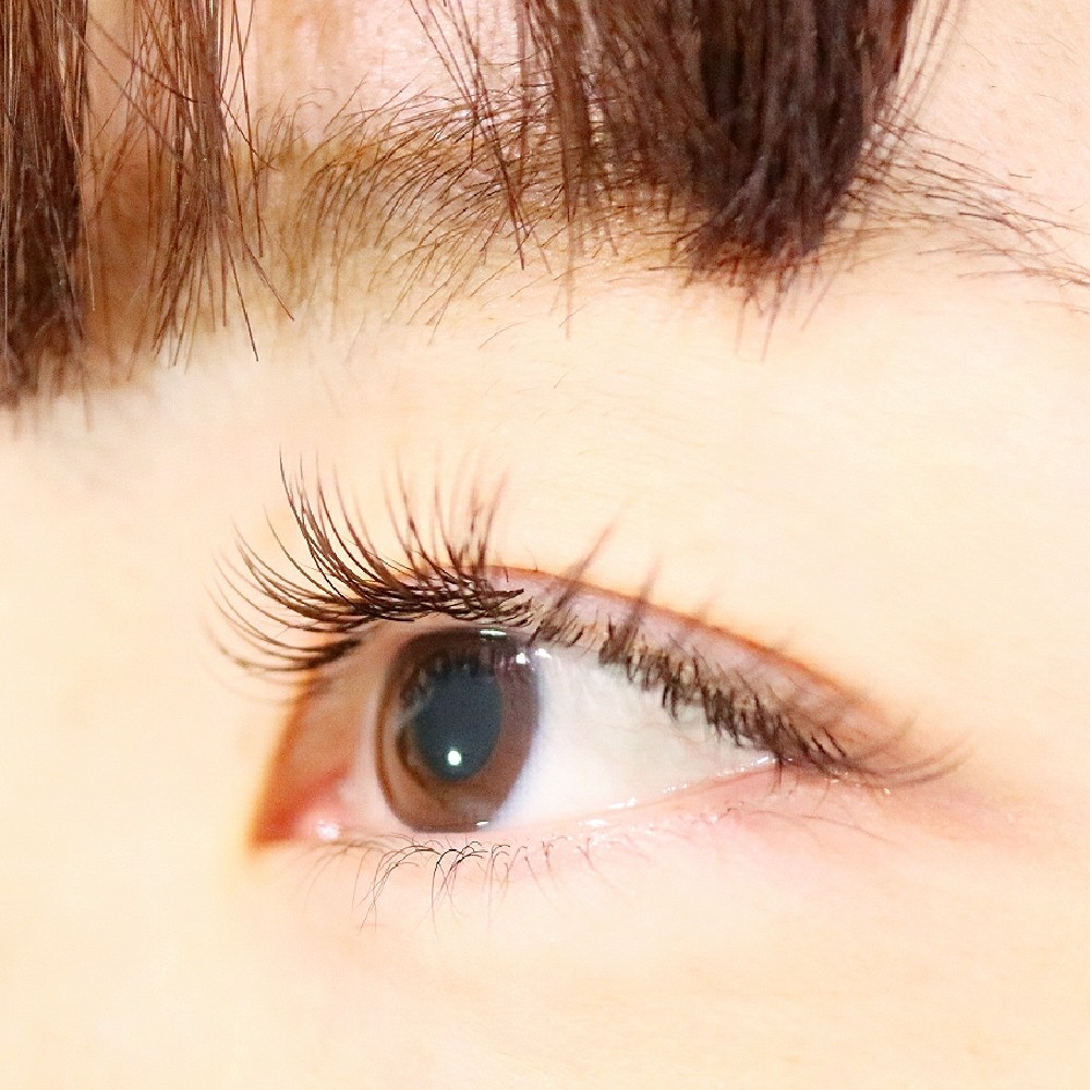 付けているのを忘れてしまうくらい自然な仕上がりがルイールの自慢♪【松本市マツエク＆まつ毛カール】