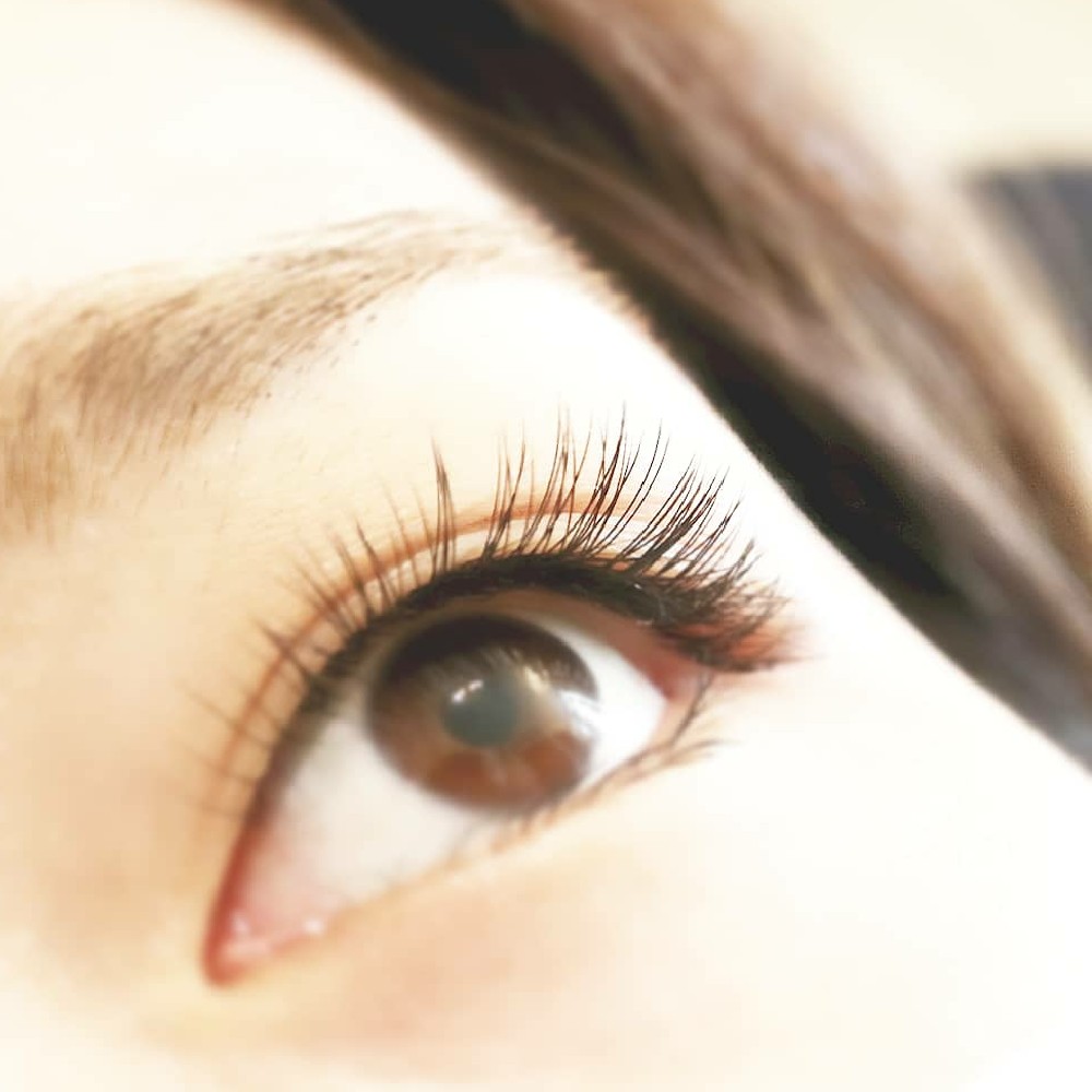 根元からしっかり立ち上げまつ毛♡【長野県松本市マツエク＆まつ毛カール】