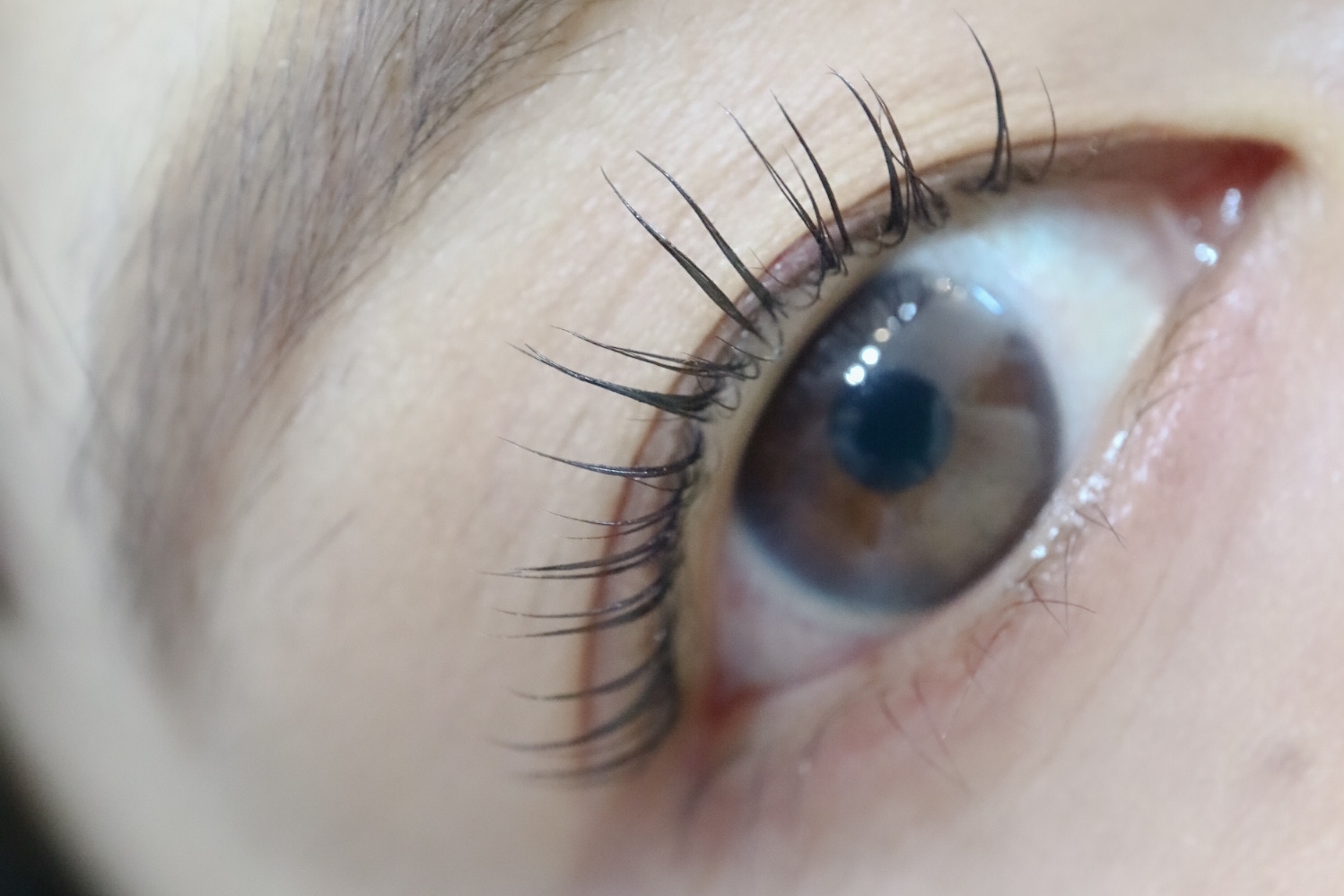 汗に負けない上向きまつげはまつげカールで作る♡【松本市マツエク＆まつげカール専門店LUIRE(ルイール)】